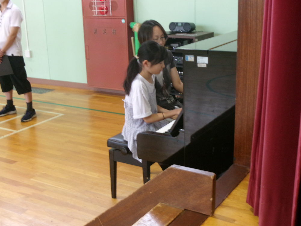 100_0437.jpg